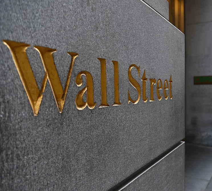 Wall Street inicia el año con el pie izquierdo